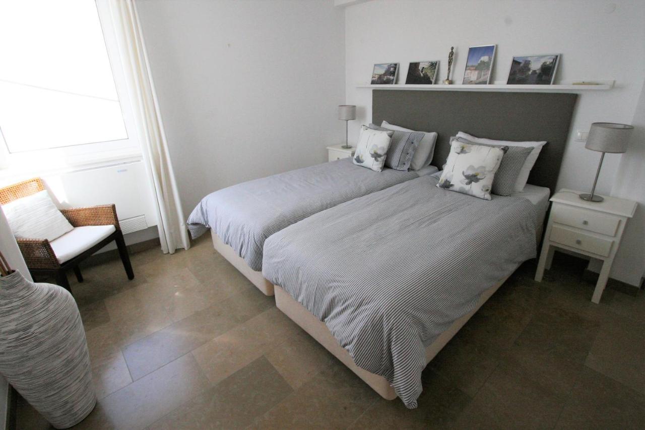 Casa Ameixeira Ferragudo  Esterno foto